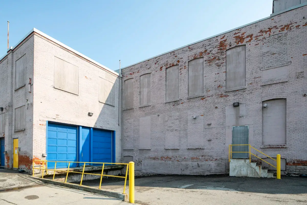 self storage loading doc hamilton