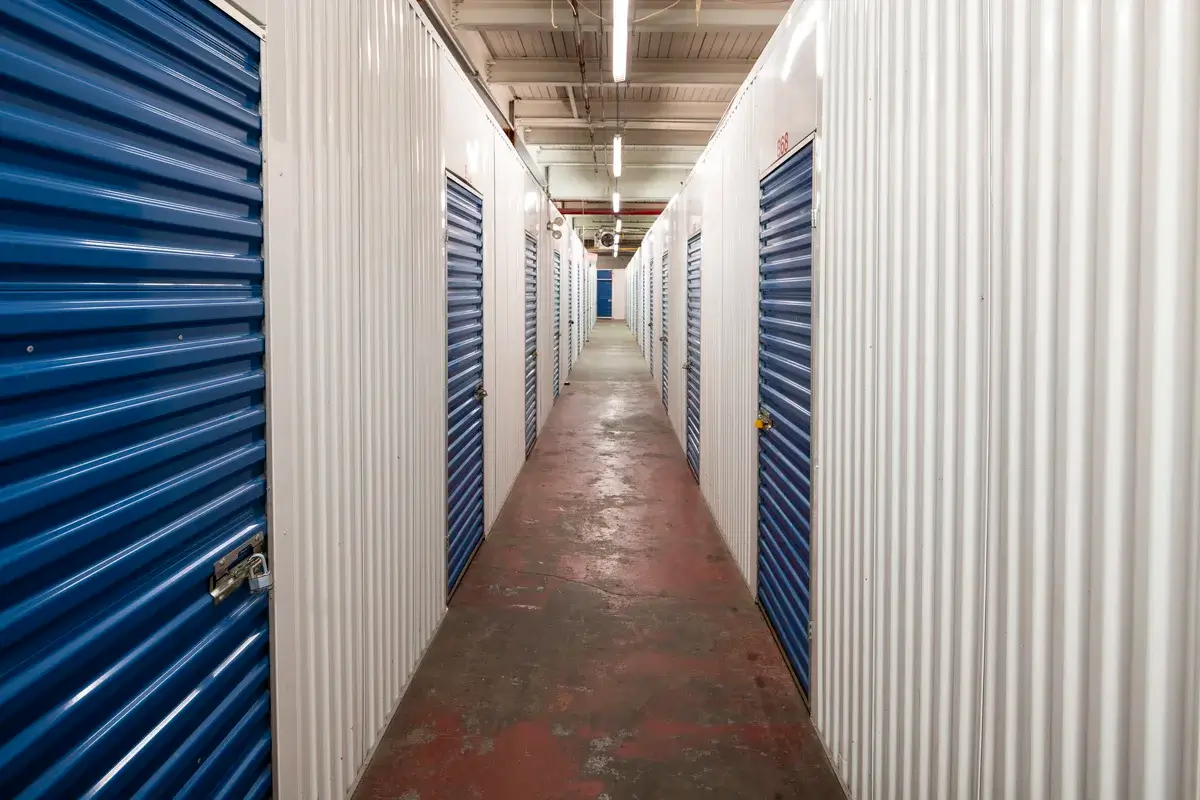 self storage units hamilton