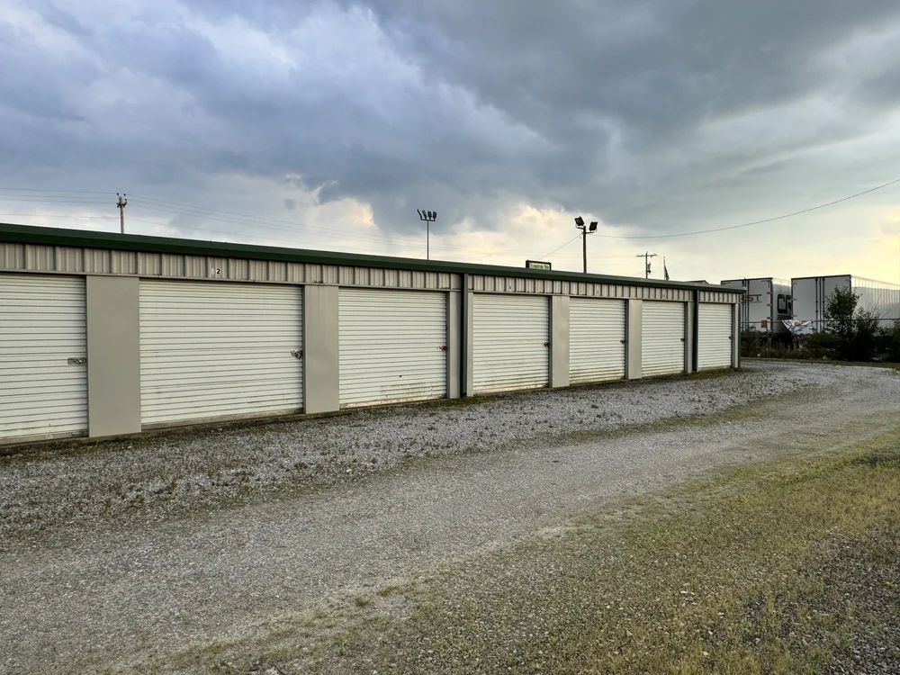 Self storage units monteagle