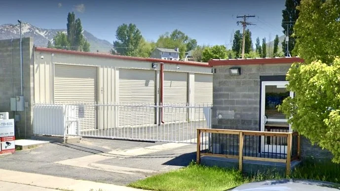 Self storage units layton