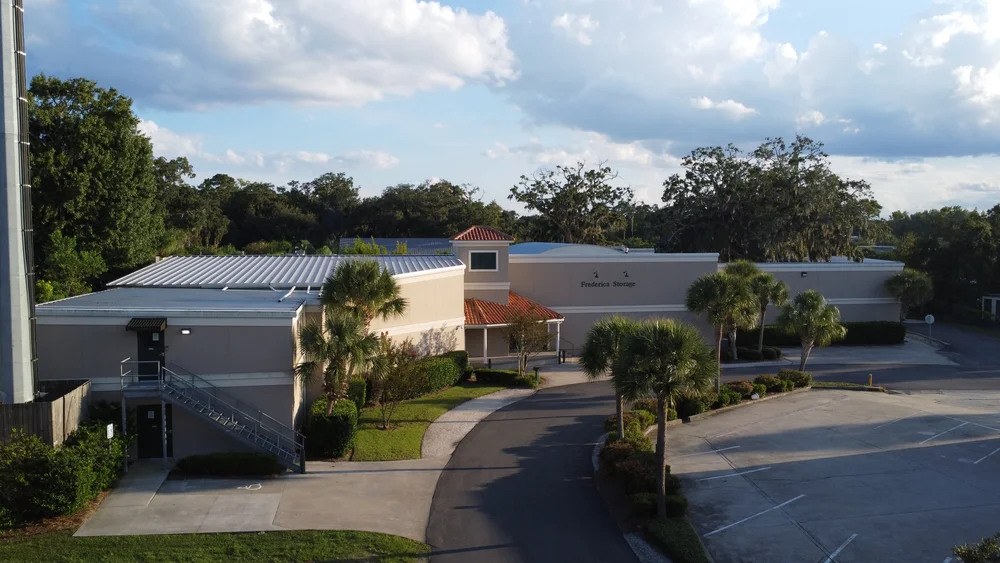 self storage units st simons island