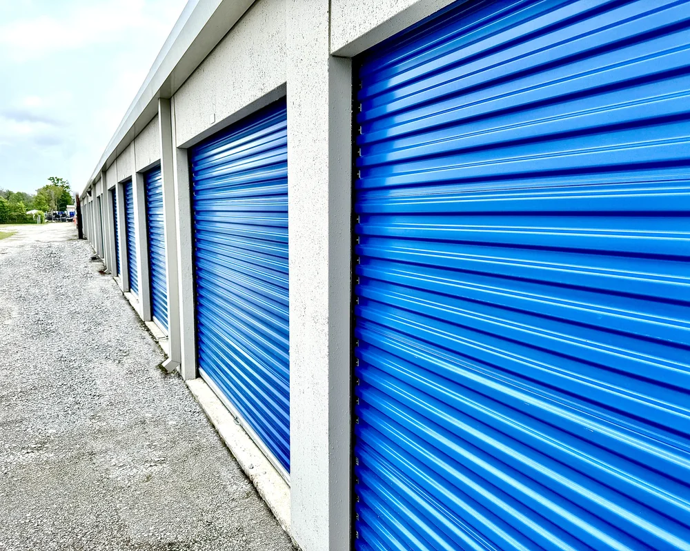 drive up storage units