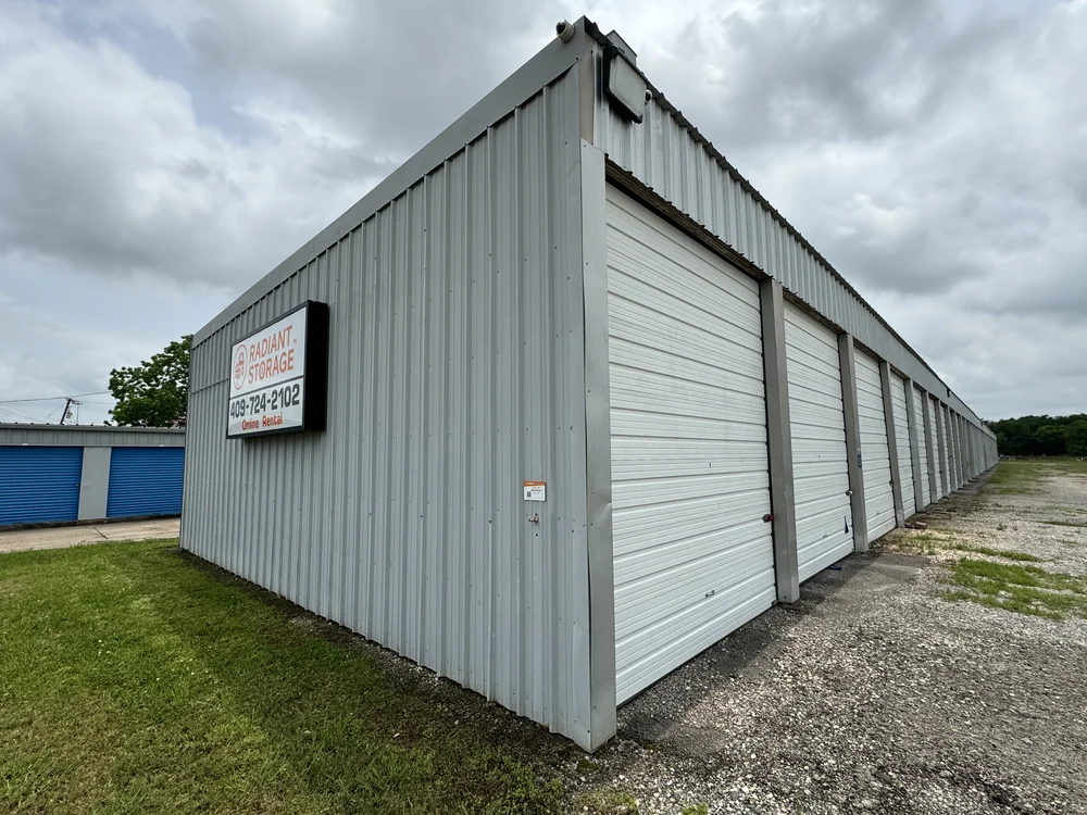 self storage units nederland