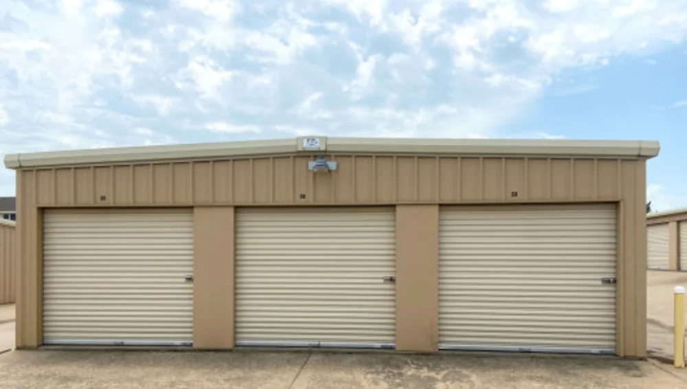 drive up storage units