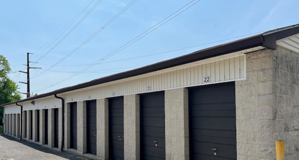 self storage units linwood