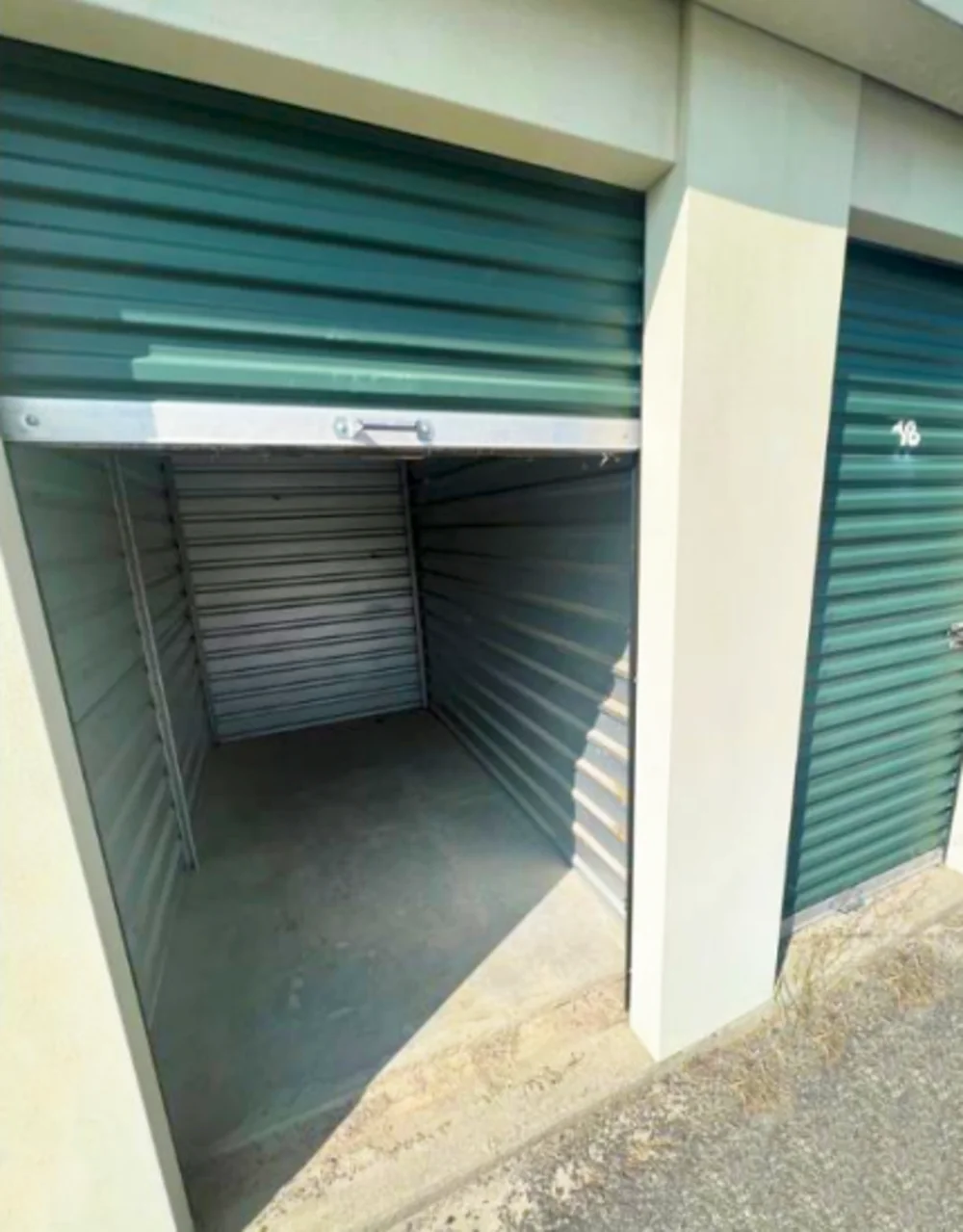 Uxbridge storage units