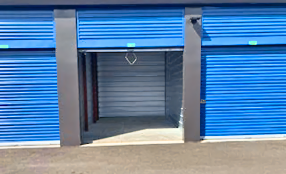 safe self storage units